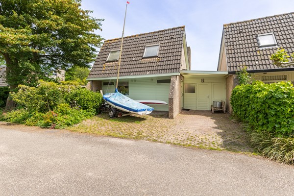 Medium property photo - Watertuin 22, 2362 XB Warmond